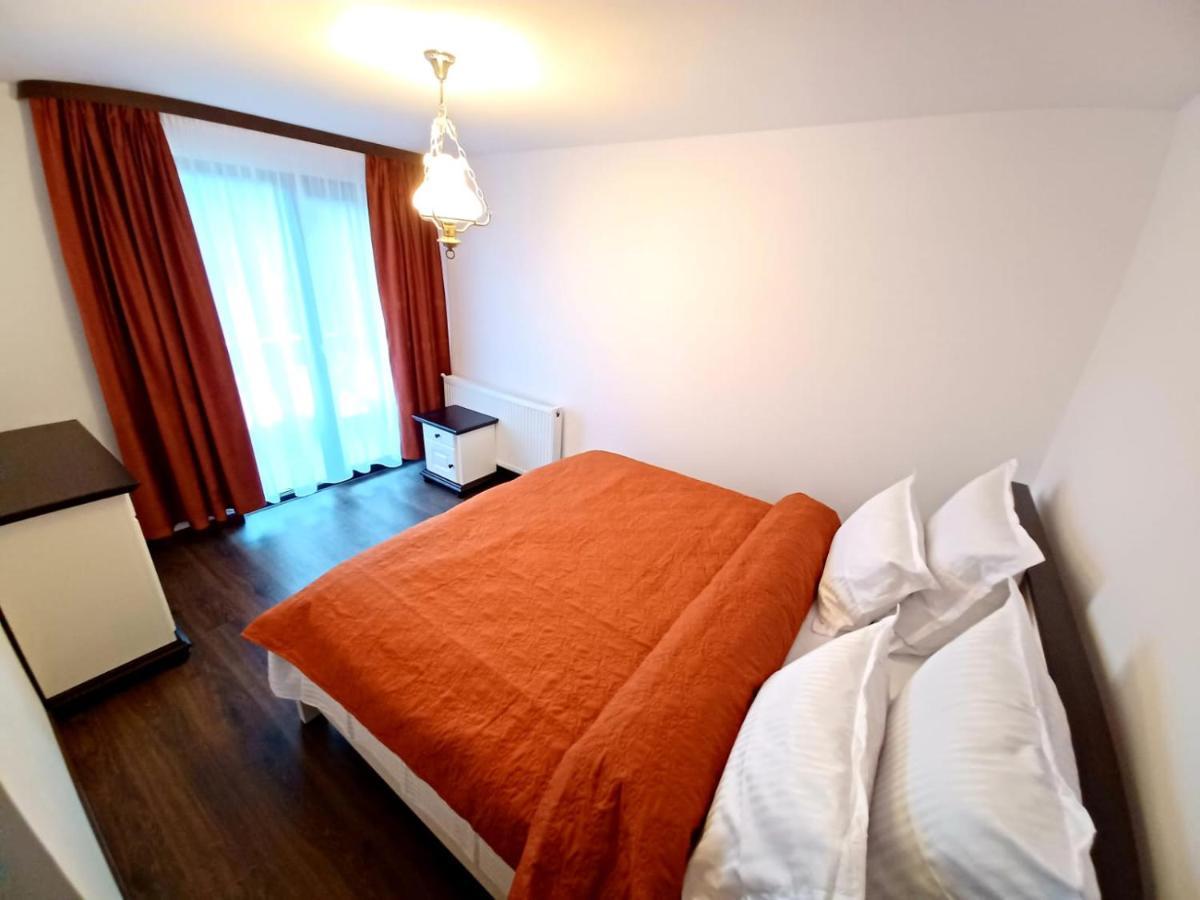 Hotel Conacul Muntii Bucovinei Câmpulung Moldovenesc Exteriér fotografie